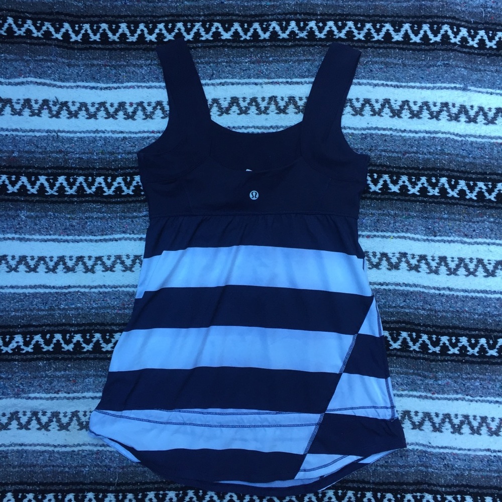 Lululemon Athletica Run Chase Me Tank 4